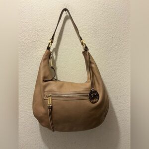 Michael Kors Rhea Zip Medium Pebble Leather Handbag In tan cream